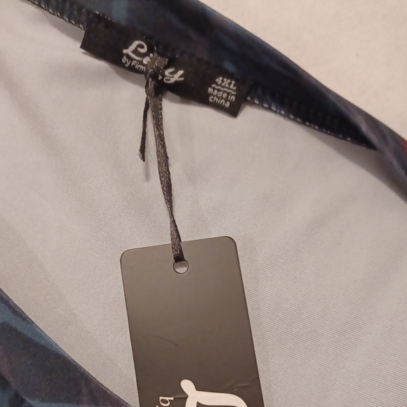 Lily Dress - Size 4XL (US20) - Picture 7 of 11